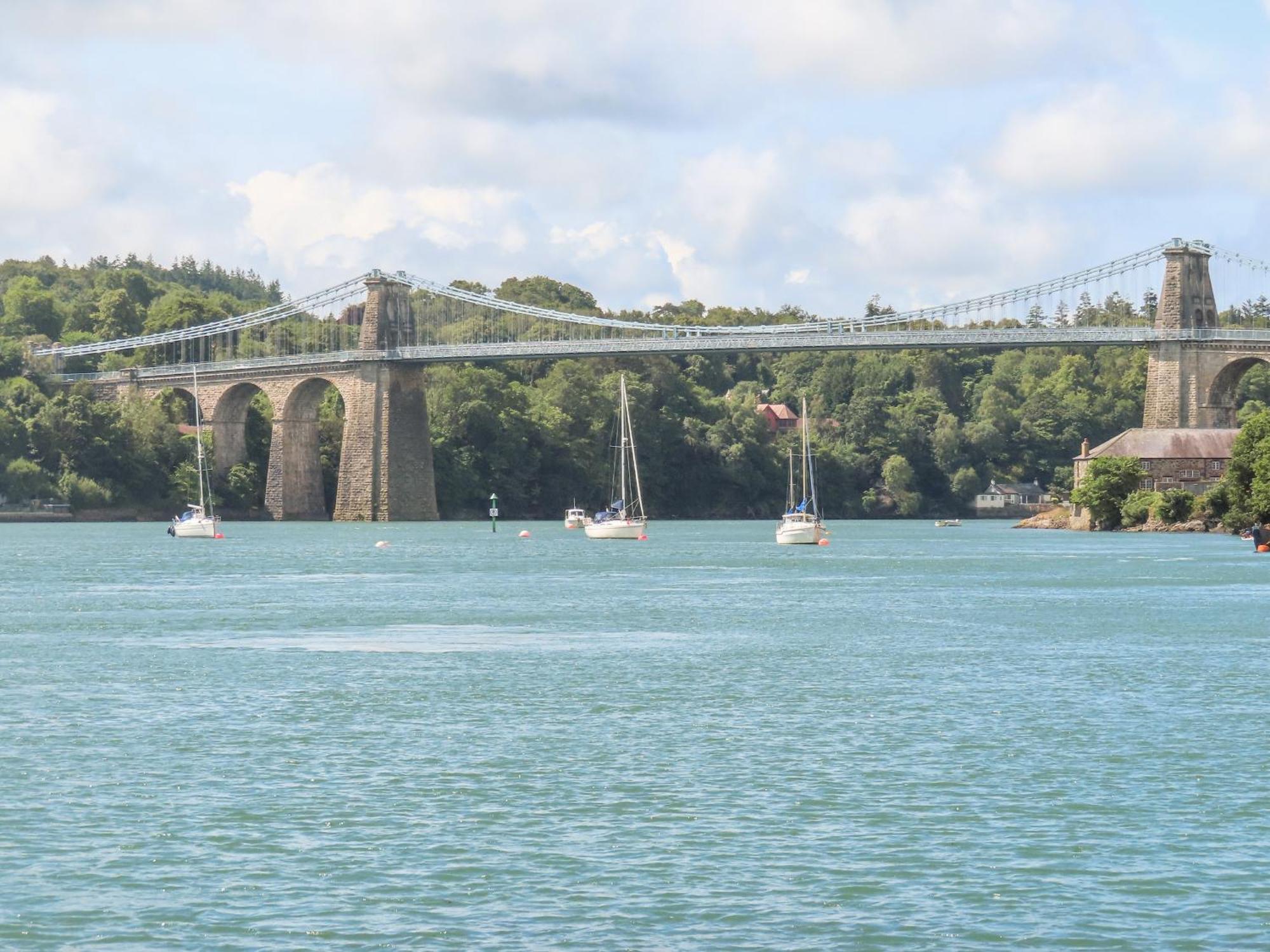 Ynys Faelog Cottage Menai Bridge Buitenkant foto